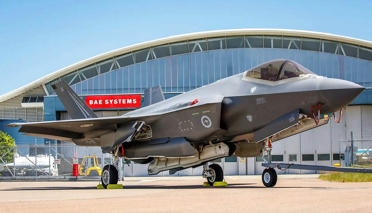 Australia może nie kupić 28 samolotów F-35A ze względu na modernizację F/A-18 Super Hornet, rozwój drona MQ-28 Ghost Bat i pojawienie się myśliwców szóstej generacji.