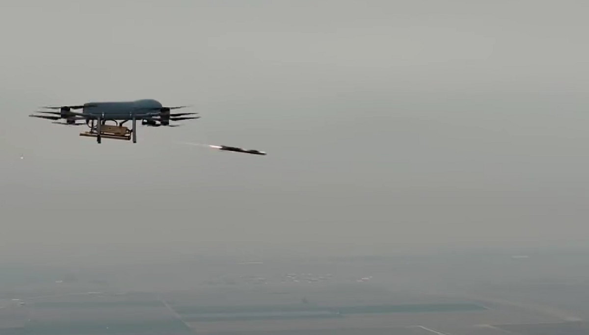 Roketsan testuje kierowany laserowo mini-pocisk METE dla dronów powietrznych, morskich i naziemnych