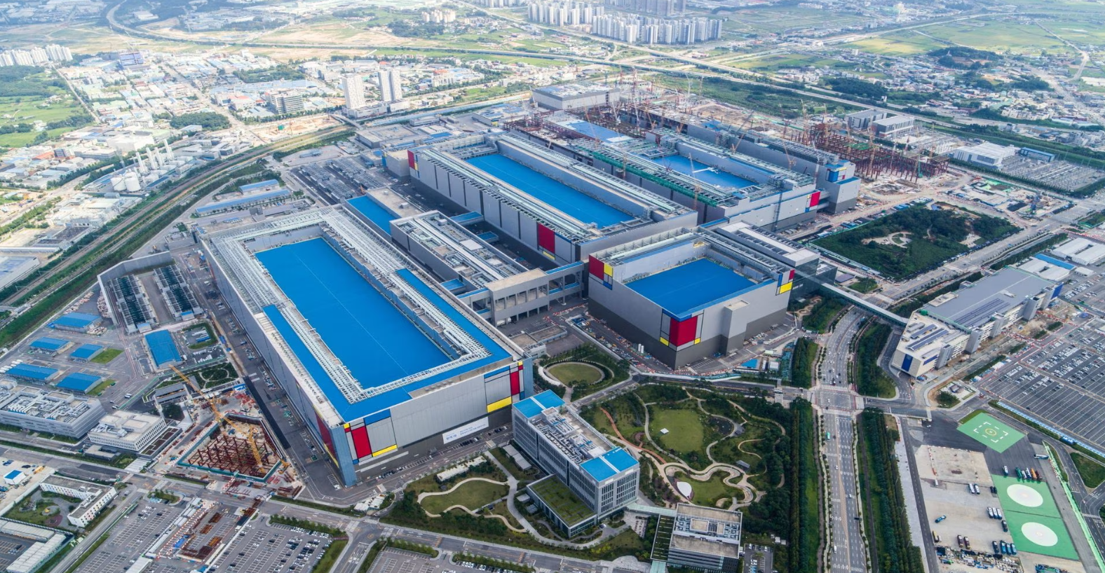 Samsung zainwestuje 230 mld USD w produkcję półprzewodników