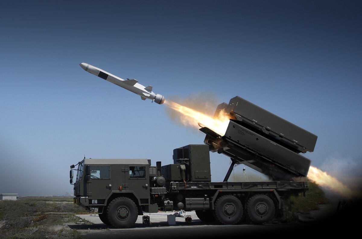 Łotwa chce kupić norweskie rakiety przeciwokrętowe NSM o zasięgu startu 185 km