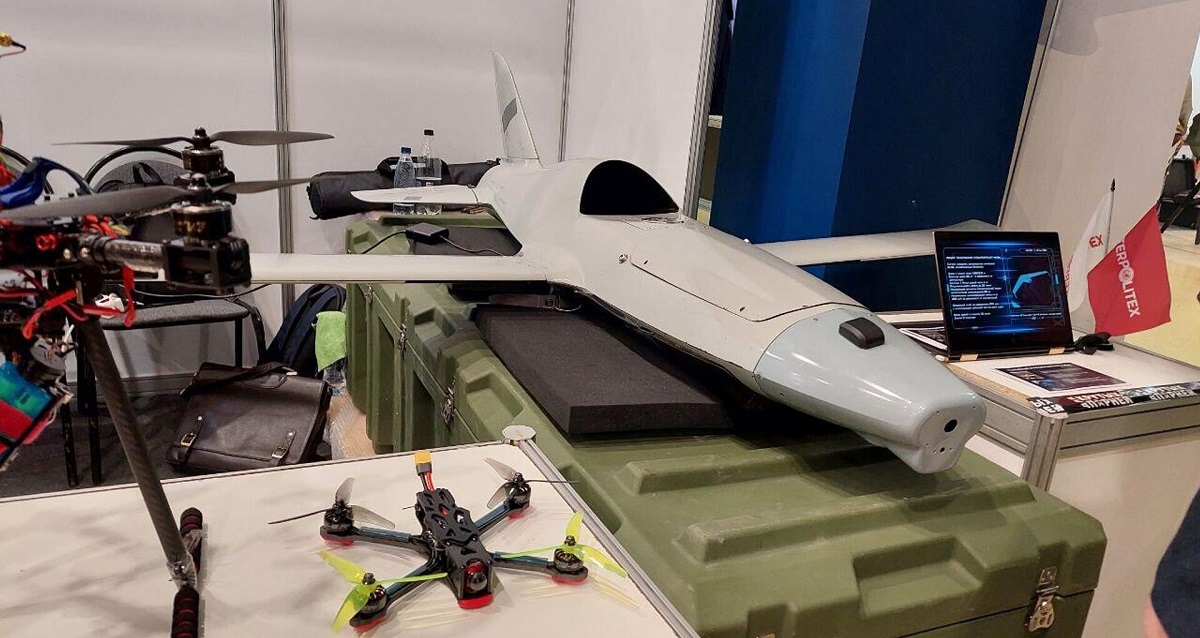Chińskie ograniczenia dotyczące eksportu bezzałogowych statków powietrznych i sprzętu utrudniły dostawy dronów do Rosji i spowodowały niedobór dronów ważących 4 kg lub więcej