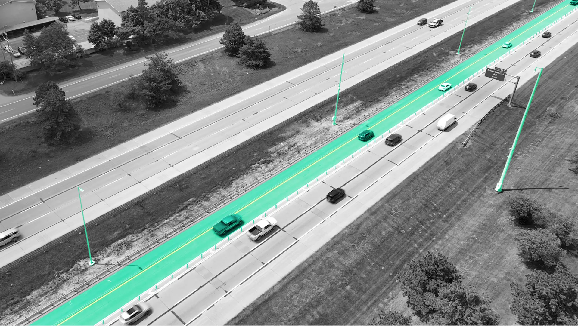 W Stanach Zjednoczonych rozpoczęła się budowa pierwszej inteligentnej autostrady, która będzie ostrzegać kierowców przed niebezpieczeństwami i korkami.