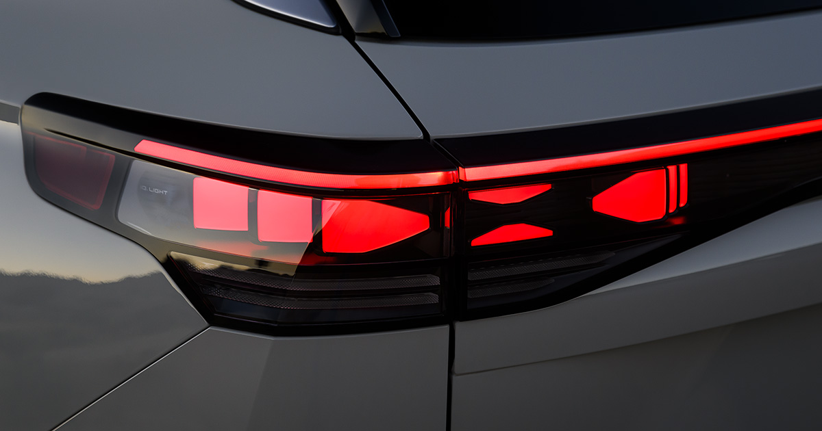 Zaktualizowany VW Tiguan dla USA ujawnił tylny reflektor