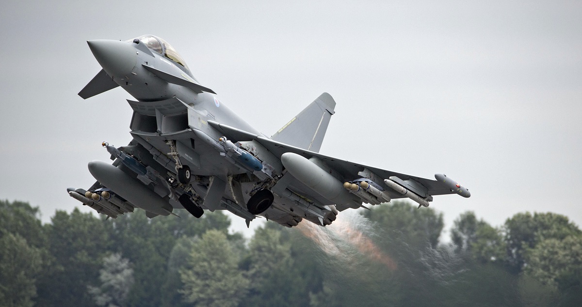 Wielka Brytania wyśle myśliwce Eurofighter Typhoon FGR4 do Finlandii, aby przetestować ich zdolność do startu i lądowania na torze autostradowym.