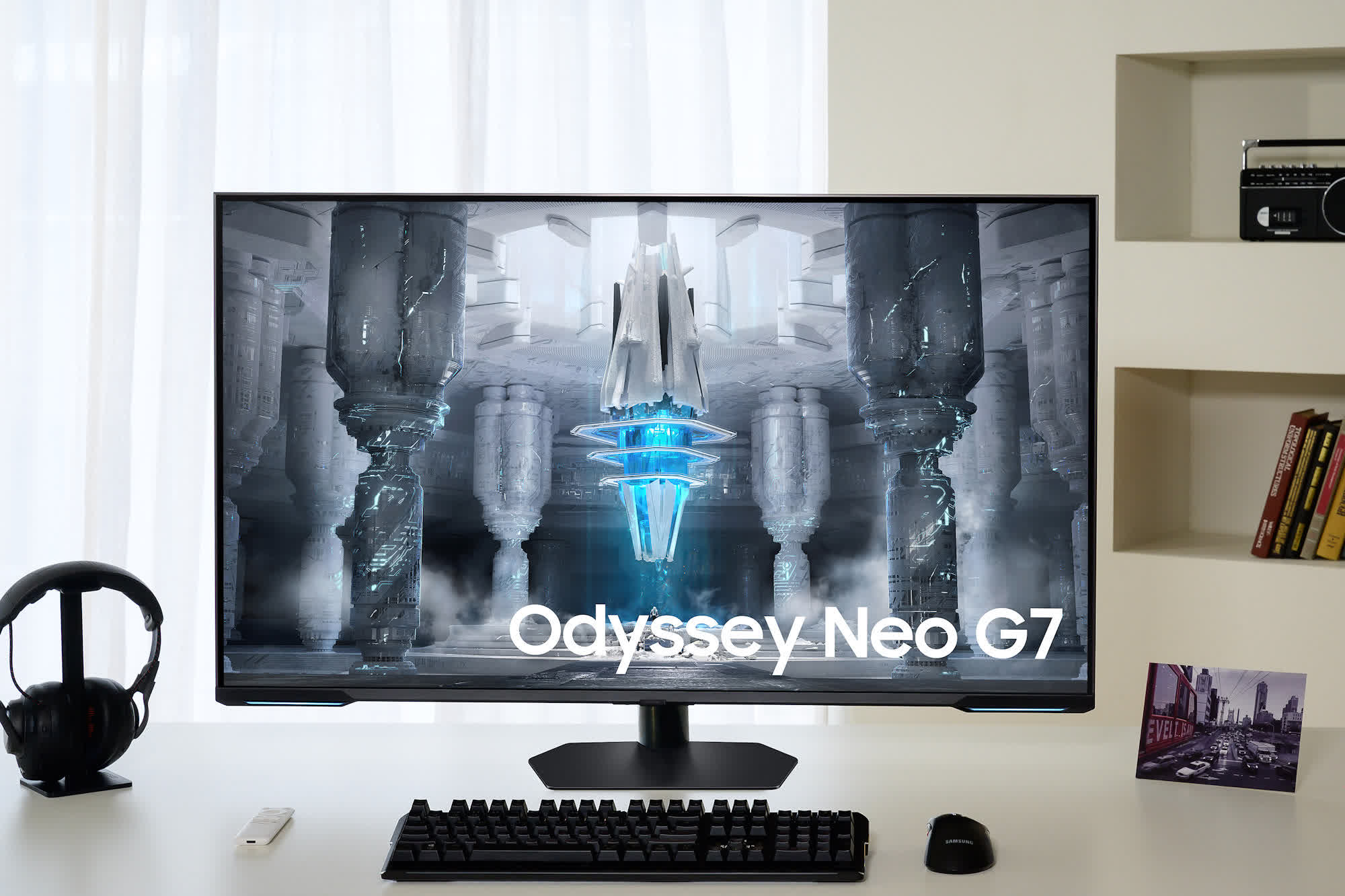 144Hz monitor Samsung Odyssey Neo G7 4K UHD trafia do sprzedaży za 1000 dolarów