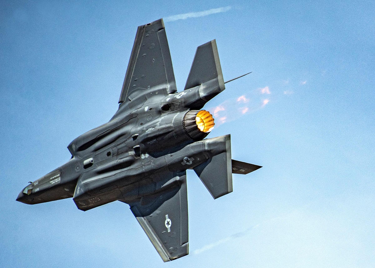 Pentagon nie będzie rozwijał wartego 6 mld dolarów adaptacyjnego silnika dla myśliwca piątej generacji F-35 Lightning II