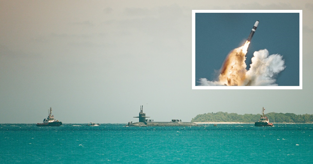 USA wysłały do Diego Garcii na Oceanie Indyjskim USS West Virginia, okręt podwodny o napędzie atomowym, zdolny do przenoszenia 20 rakiet balistycznych Trident II D5 z głowicami jądrowymi