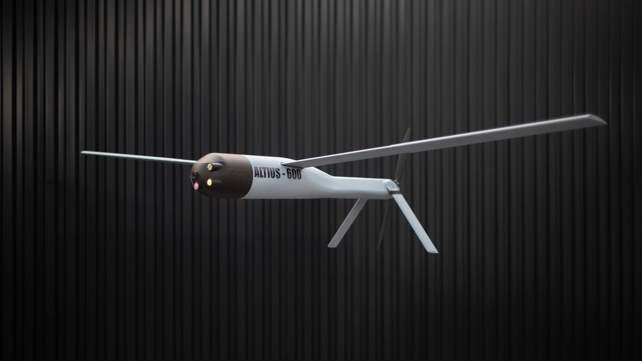Anduril zapowiada drony kamikaze ze sztuczną inteligencją na bazie dronów ALTIUS