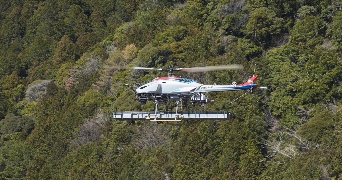 Yamaha przedstawia bezzałogowy śmigłowiec FAZER R G2 do fotografii lotniczej, patrolowania i dostaw
