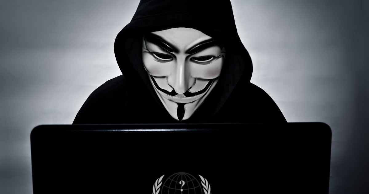 Anonimowi hakerzy zniszczyli 65 danych telewizyjnych „Rosaviatsia”