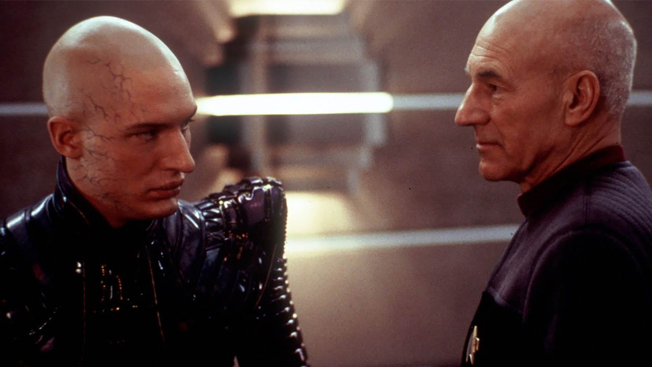 Patrick Stewart obnaża złe maniery Toma Hardy'ego na planie Star Trek: Nemesis i mówi, że aktor był "trudny" w obsłudze