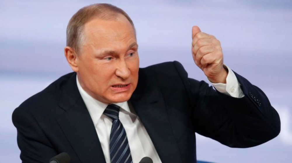 „Zełenski jest fajniejszy od Putina”, „Słaby spiker i paranoik”, „Putin musi odejść” – w serwisie Lenta.ru pojawiły się materiały krytykujące prezydenta Rosji