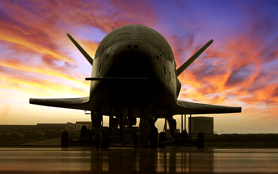Tajemniczy wojskowy dron Boeing X-37B NASA jest na orbicie od 780 dni i ustanowił nowy rekord lotów kosmicznych