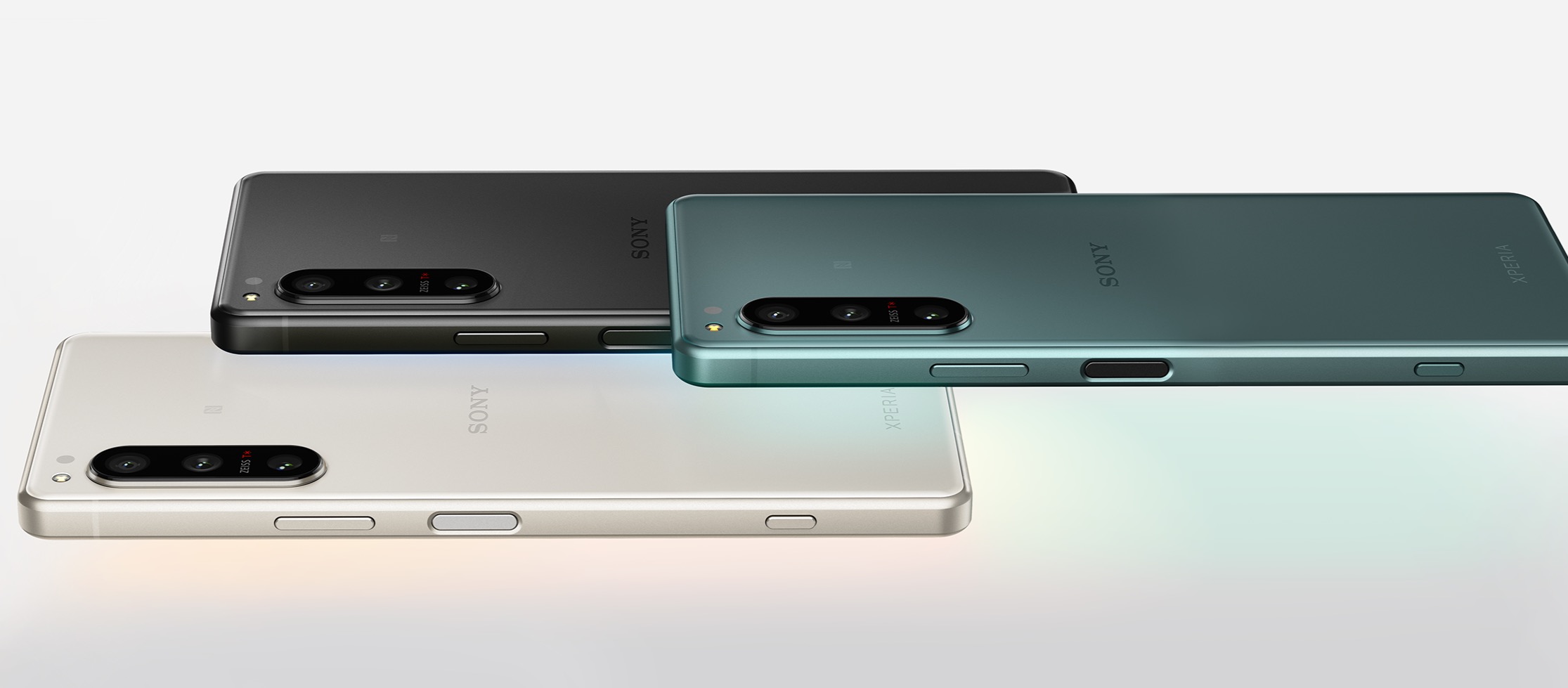 Snapdragon 8 Gen 2, 16GB RAM i Android 13 - specyfikacja Sony Xperia 5 V ujawniona.