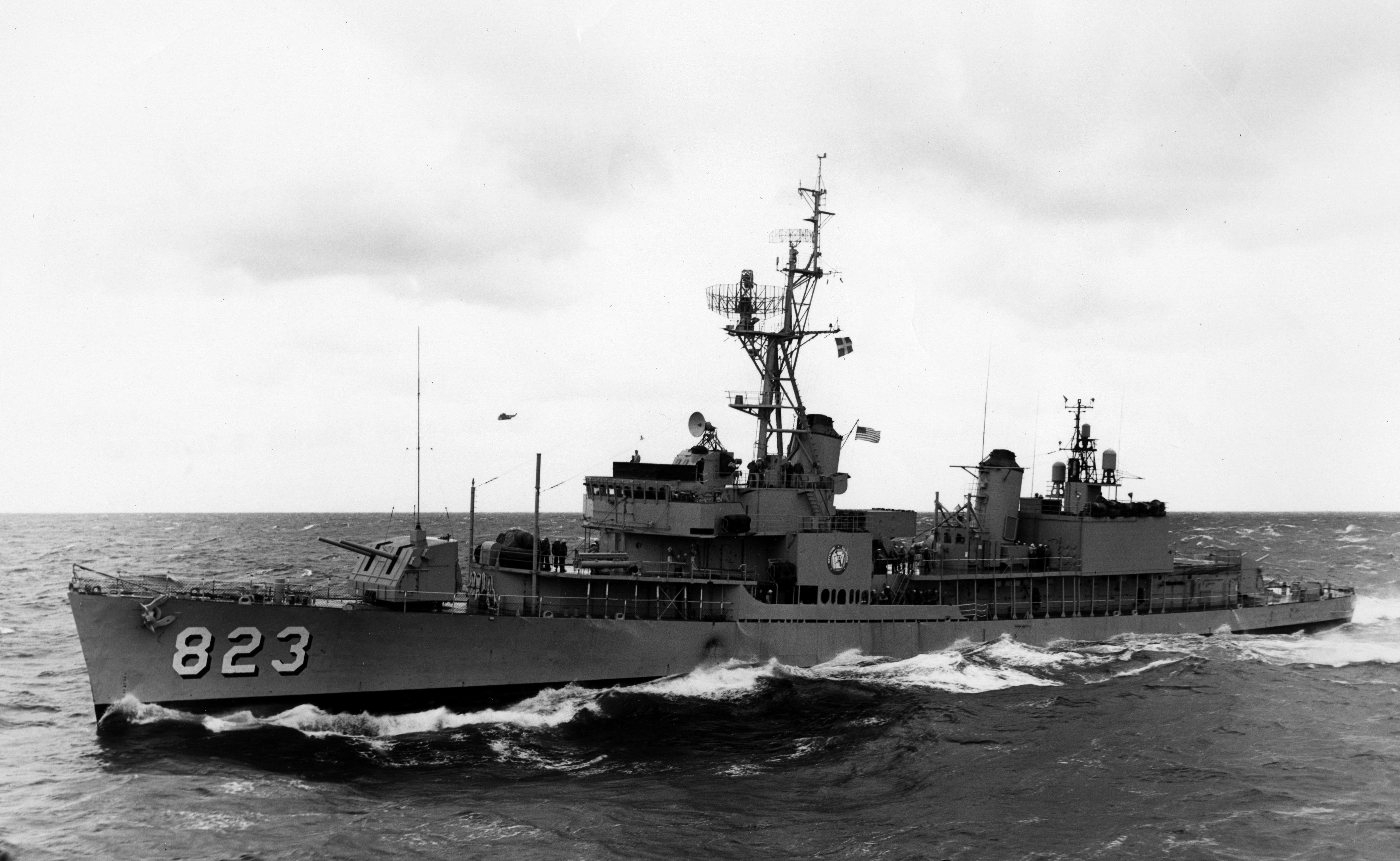 Zatopiony niszczyciel USS Samuel B Roberts z II wojny światowej został znaleziony na Oceanie Spokojnym na głębokości 6,9 km