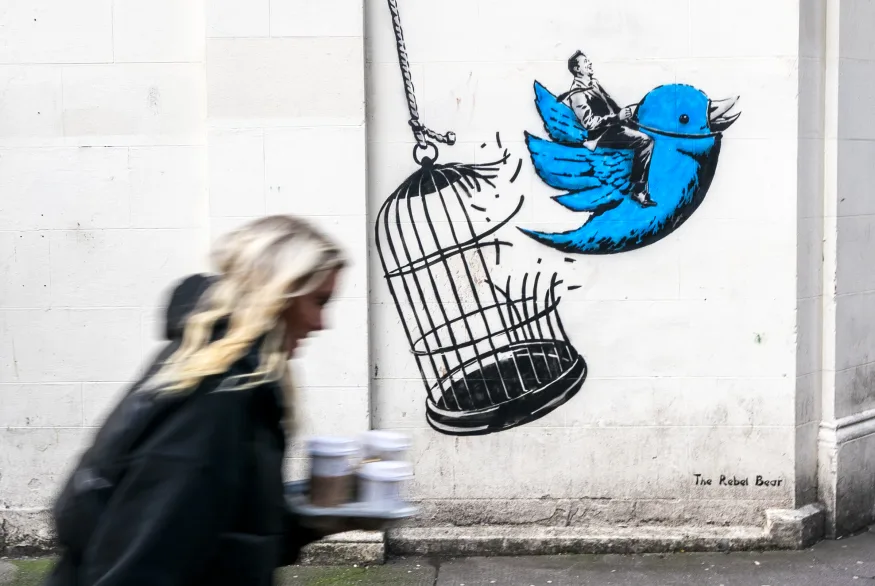 Twitter siłą rzeczy pokazuje posty Elona Muska nawet tym, którzy nie mają subskrypcji