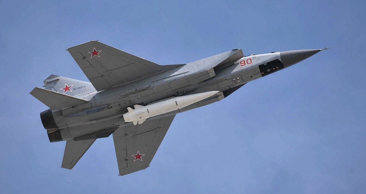 Ukraina jest gotowa wypłacić nagrody pieniężne rosyjskim pilotom, którzy dostarczą myśliwiec MiG-31K z pociskiem pseudo-hipersonicznym Kh-47M2.