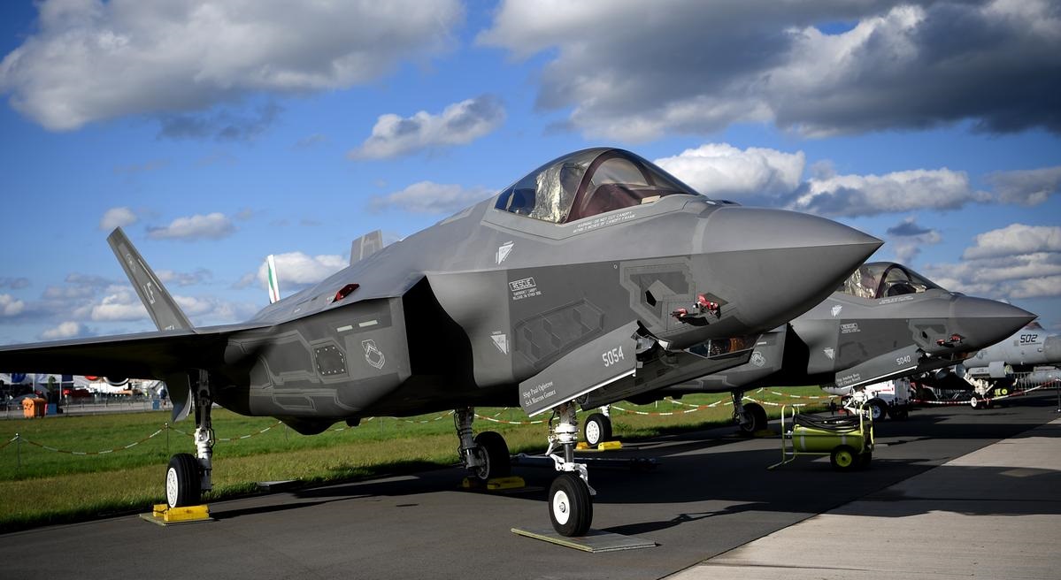 Koncepcja logistyczna Just in Time w dostawach części do myśliwców F-35 może oznaczać katastrofę w przyszłych wojnach