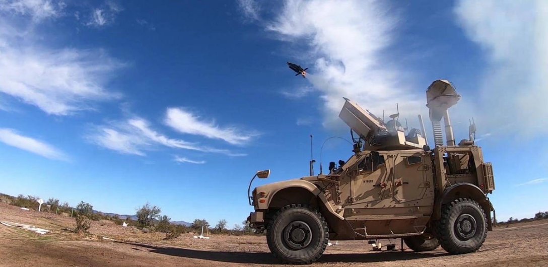 US Army przeznacza 237 mln USD na pierwszy zakup systemów Coyote Block 2 i radarów KuRFS do niszczenia dronów o prędkości do 200 km/h