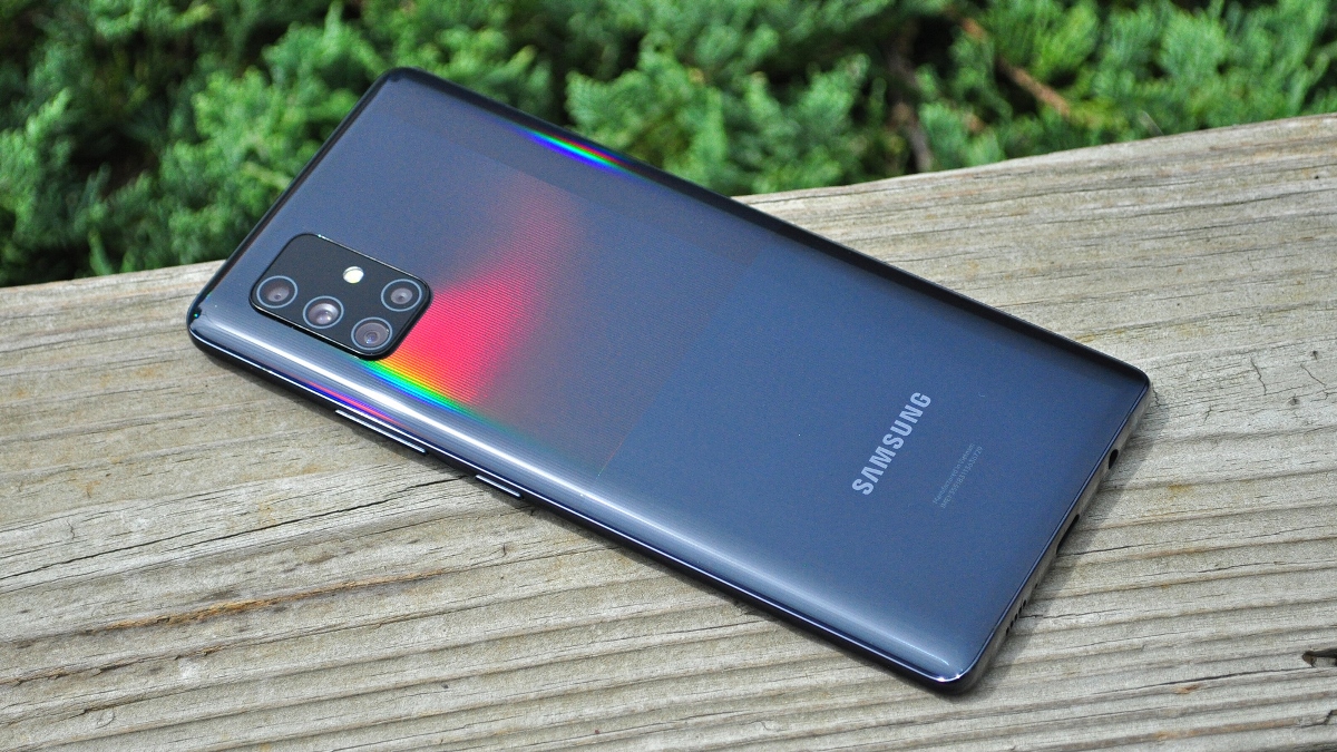 Samsung Galaxy A71 5G otrzymał aktualizację datowaną na luty 2024 roku 