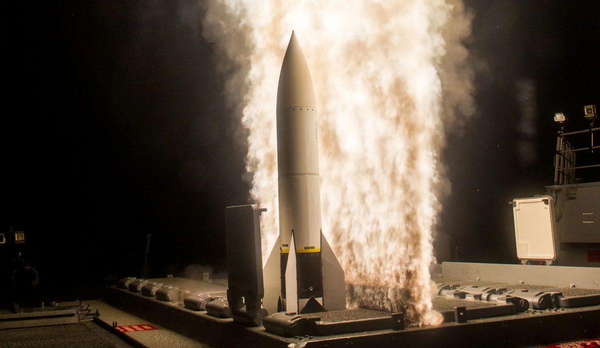USA i Dania przeprowadzą ćwiczenia morskie z wykorzystaniem wartych 5 milionów dolarów rakiet przechwytujących RIM-174 SM-6 ERAM, które mogą zestrzeliwać pociski balistyczne