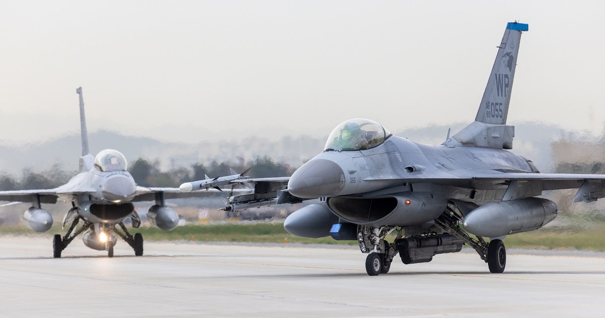 F-16 Fighting Falcon powrócił do bazy Kunsan po zakończeniu pięciomiesięcznego projektu renowacji o wartości 22 milionów dolarów