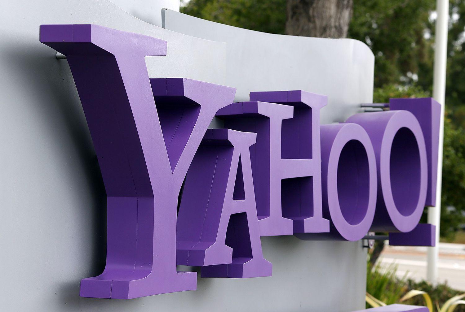 Yahoo Mail zaprezentowało asystenta AI do pisania e-maili i wyszukiwania kuponów podarunkowych w newsletterach