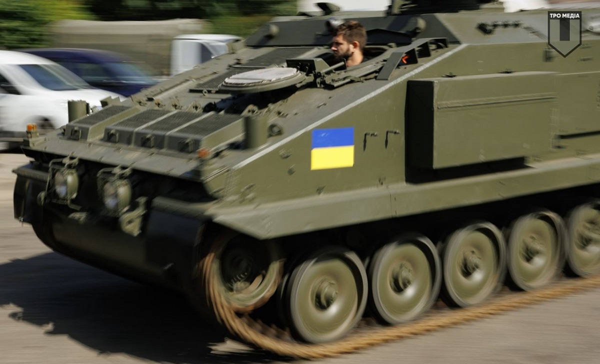 Ukraińskie Siły Obronne otrzymały 15 brytyjskich transporterów opancerzonych FV432, CVRT Stormer i CVRT Shielder.