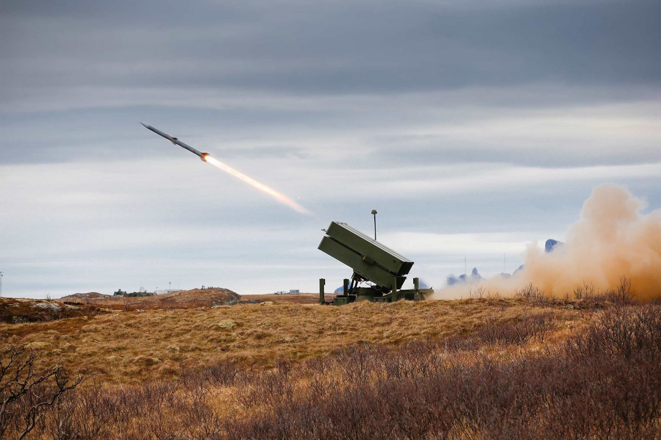 Stany Zjednoczone rozpoczęły proces zakupu przeciwlotniczych zestawów rakietowych NASAMS dla Sił Zbrojnych Ukrainy