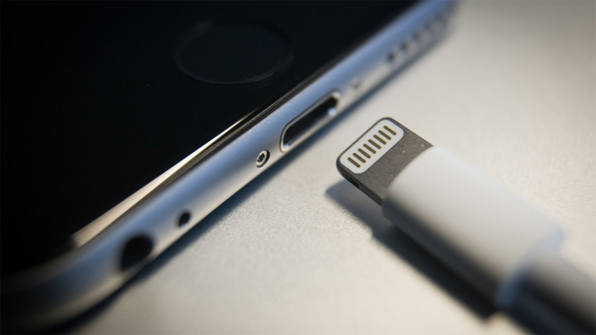 Apple nie zrezygnuje z the Lightning dla USB typu C, i oto dlaczego