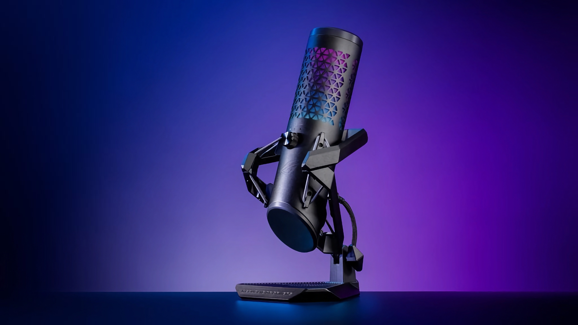 ASUS ujawnia mikrofon gamingowy ROG Carnyx za 179 USD