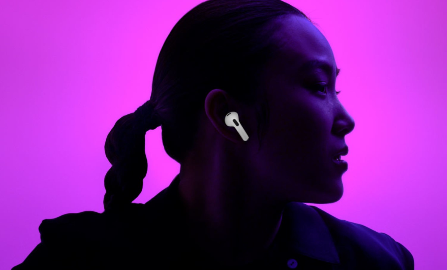 Bloomberg: Apple wprowadzi jesienią dwa modele słuchawek AirPods 4. Firma spodziewa się, że słuchawki będą hitem