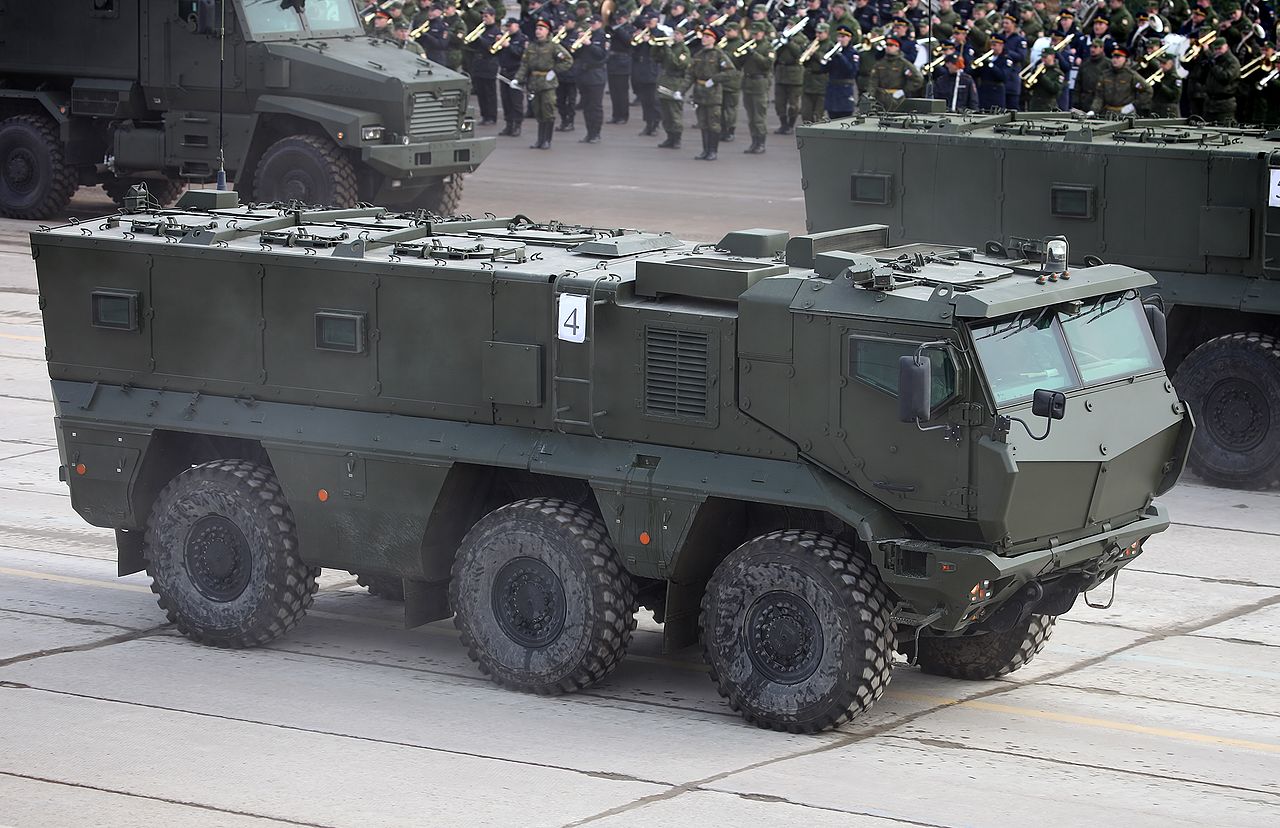 Siły zbrojne Ukrainy niszczą rosyjski Typhoon-K MRAP o wartości ponad 2 000 000 USD