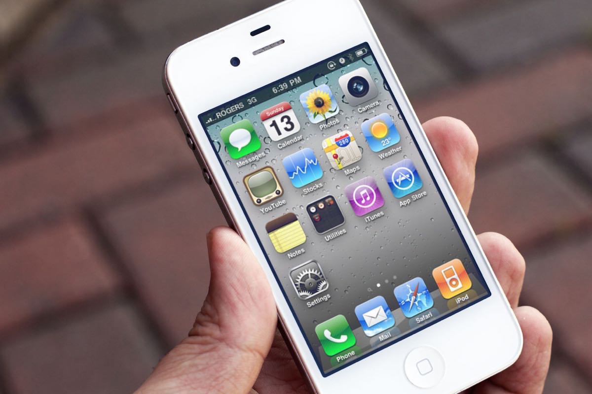 Apple zapłaci za problemy z wydajnością iPhone'a 4S – „aż” 15 dolarów za osobę