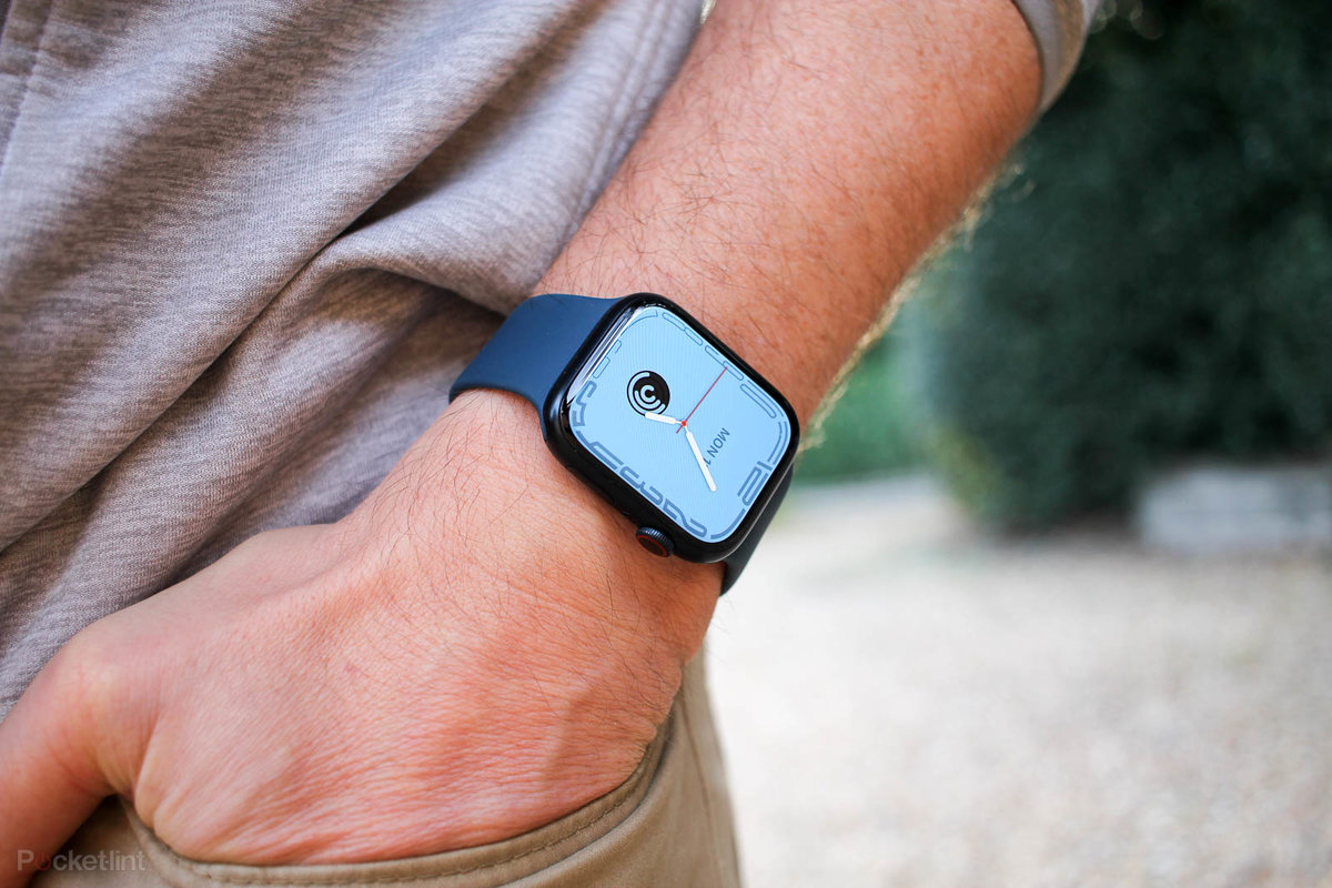 Kuo: Smartwatch Apple Watch Series 8 może mieć funkcję pomiaru temperatury ciała (ale to nie jest pewne)