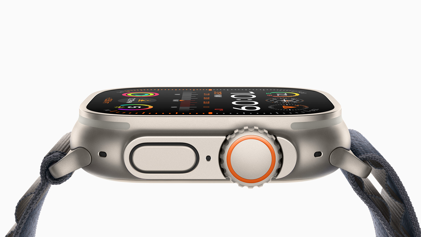 Raport: w 2026 roku Apple Watch Ultra otrzyma o 10 procent większy wyświetlacz i przejdzie na technologię MicroLED
