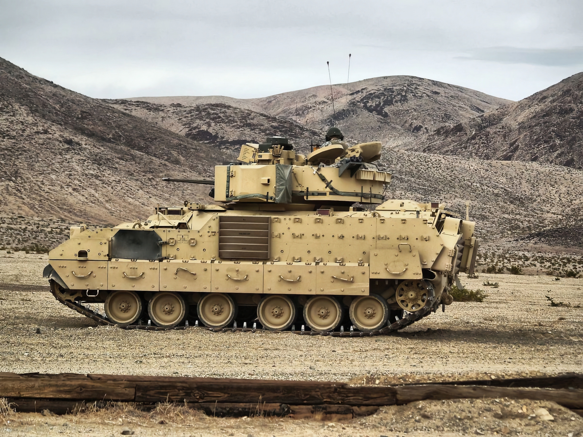 Kiedy Siły Zbrojne Ukrainy otrzymają amerykańskie M2 Bradley BMP?