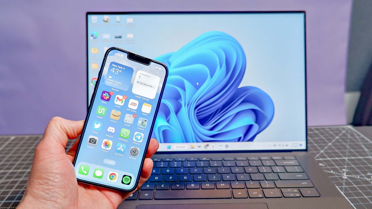 Łączenie światów: jak współpracują ze sobą Windows i iPhone