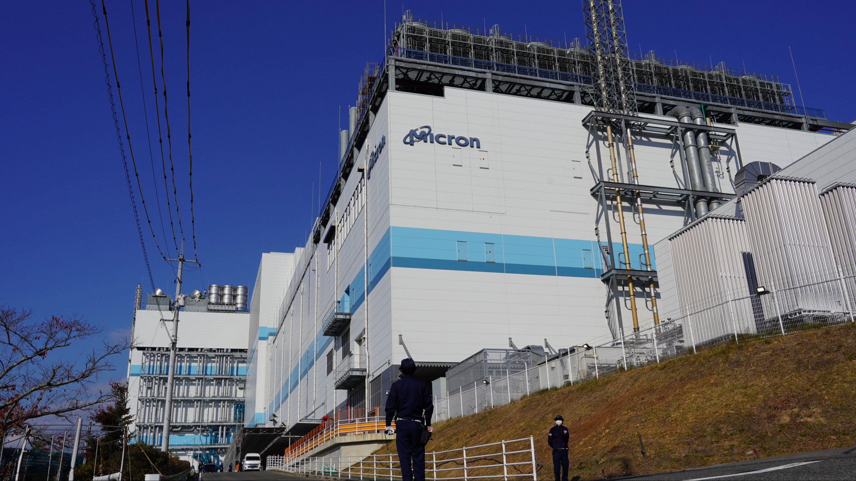 Japonia inwestuje 13,4 mld USD w krajowy przemysł półprzewodników - Tokio dotuje budowę fabryk Micron, TSMC, Kioxia i Western Digital