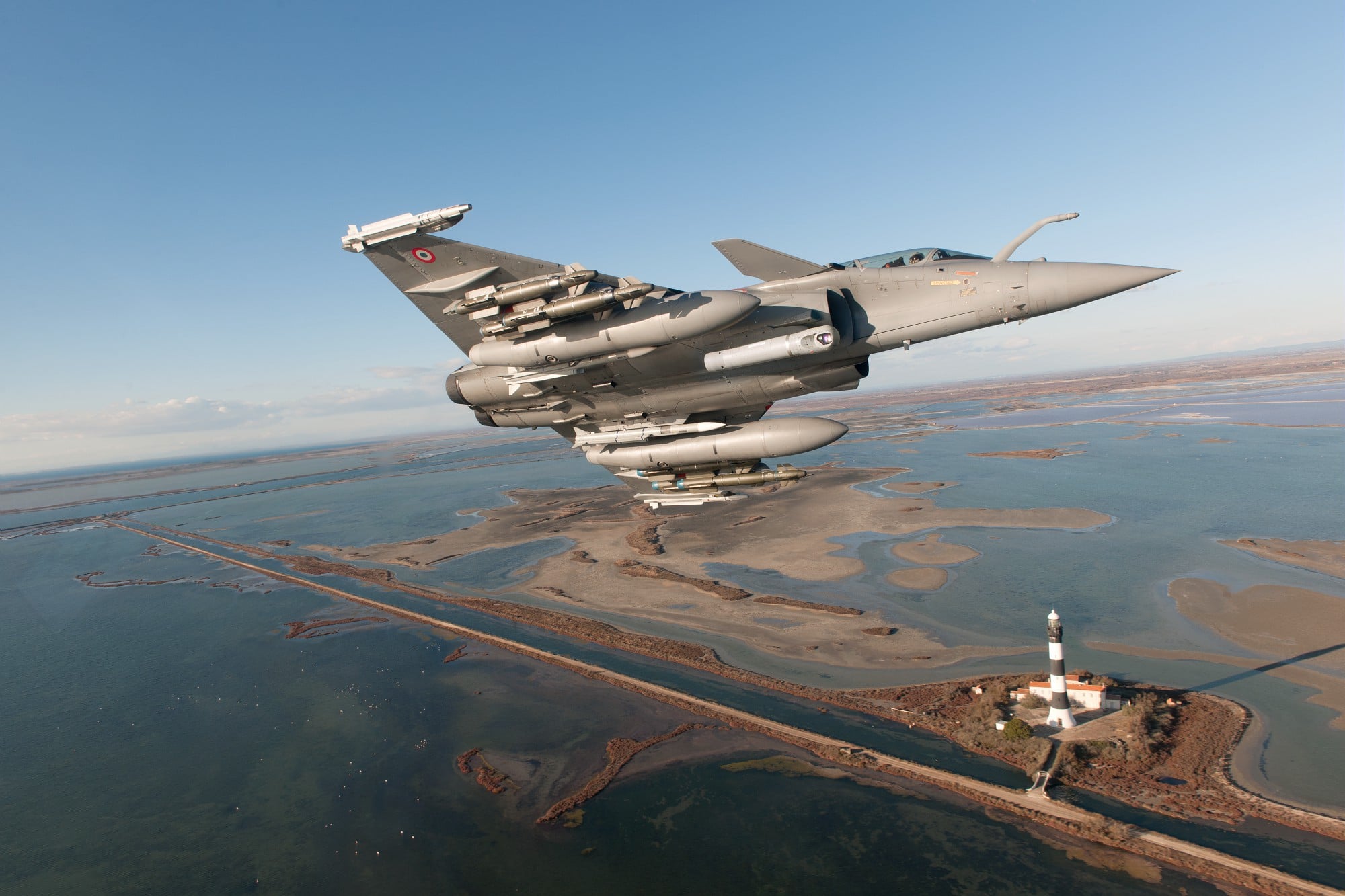 Francja otrzymuje pierwszy od czterech lat nowy myśliwiec Dassault Rafale poziomu F3-R
