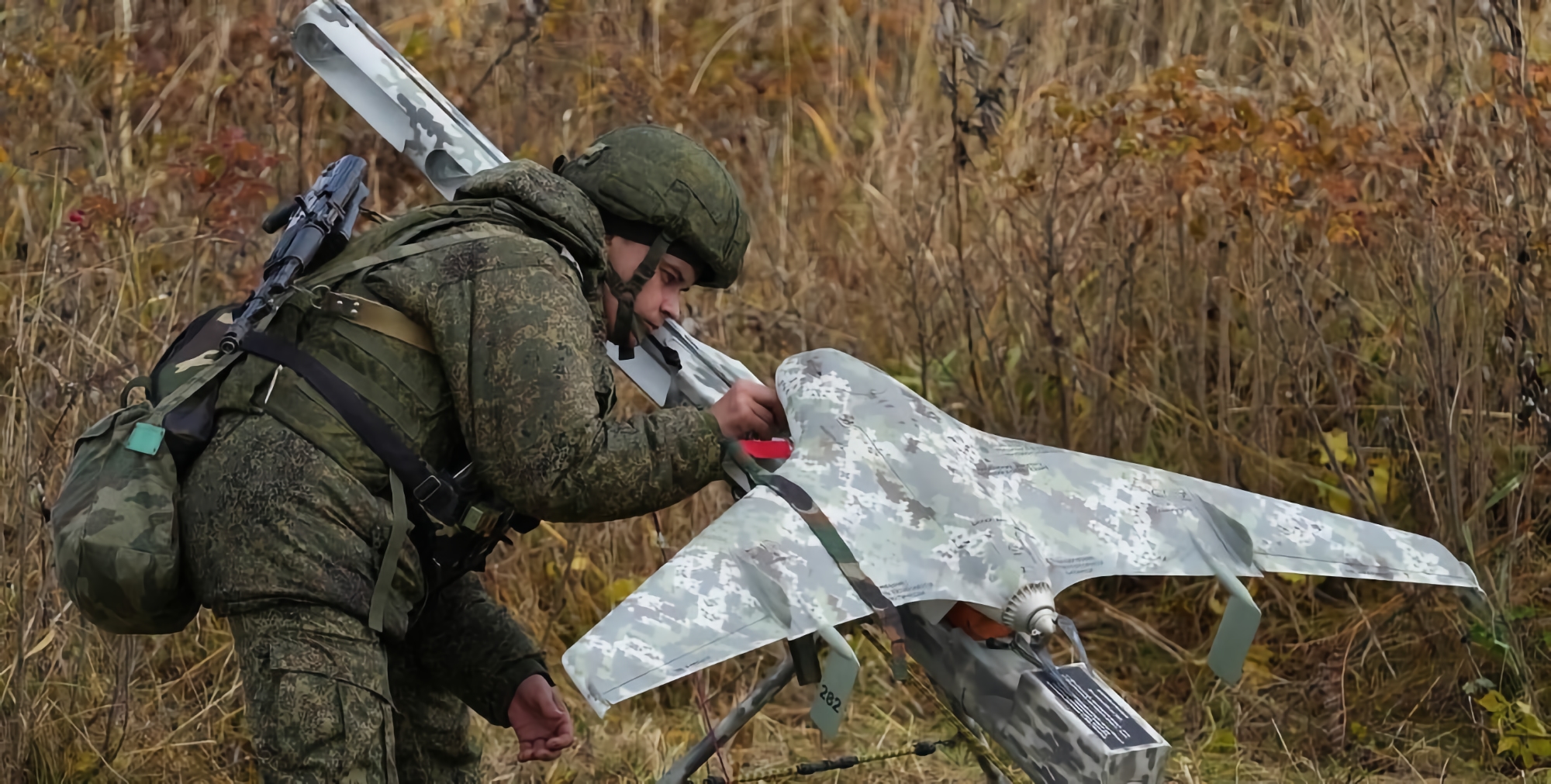 AFU wykorzystuje działko przeciwdronowe EDM4S Sky Wiper do zestrzelenia rosyjskiego rozpoznawczego UAV Eleron-3