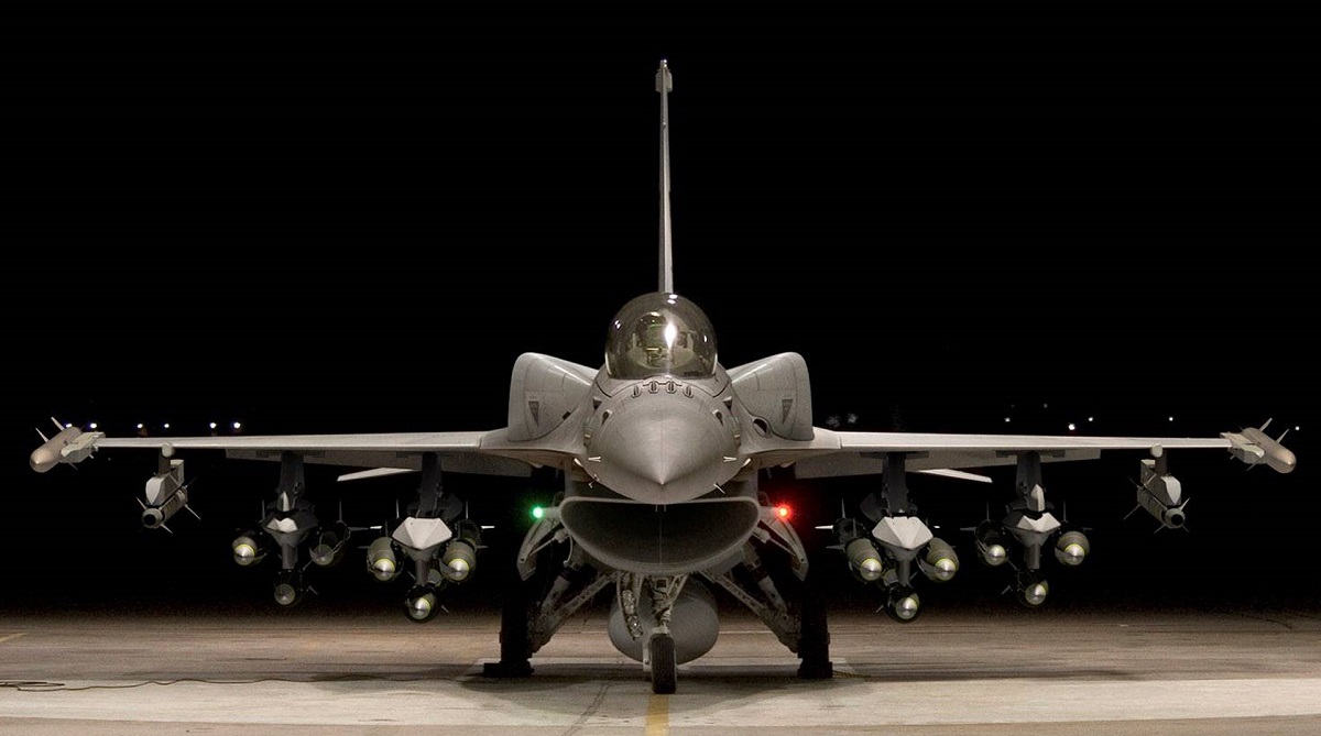 Turcja ratyfikuje ofertę Szwecji w NATO, jeśli Stany Zjednoczone zatwierdzą sprzedaż zmodernizowanych myśliwców F-16V Block 70/72 i sprzętu o wartości do 20 miliardów dolarów.