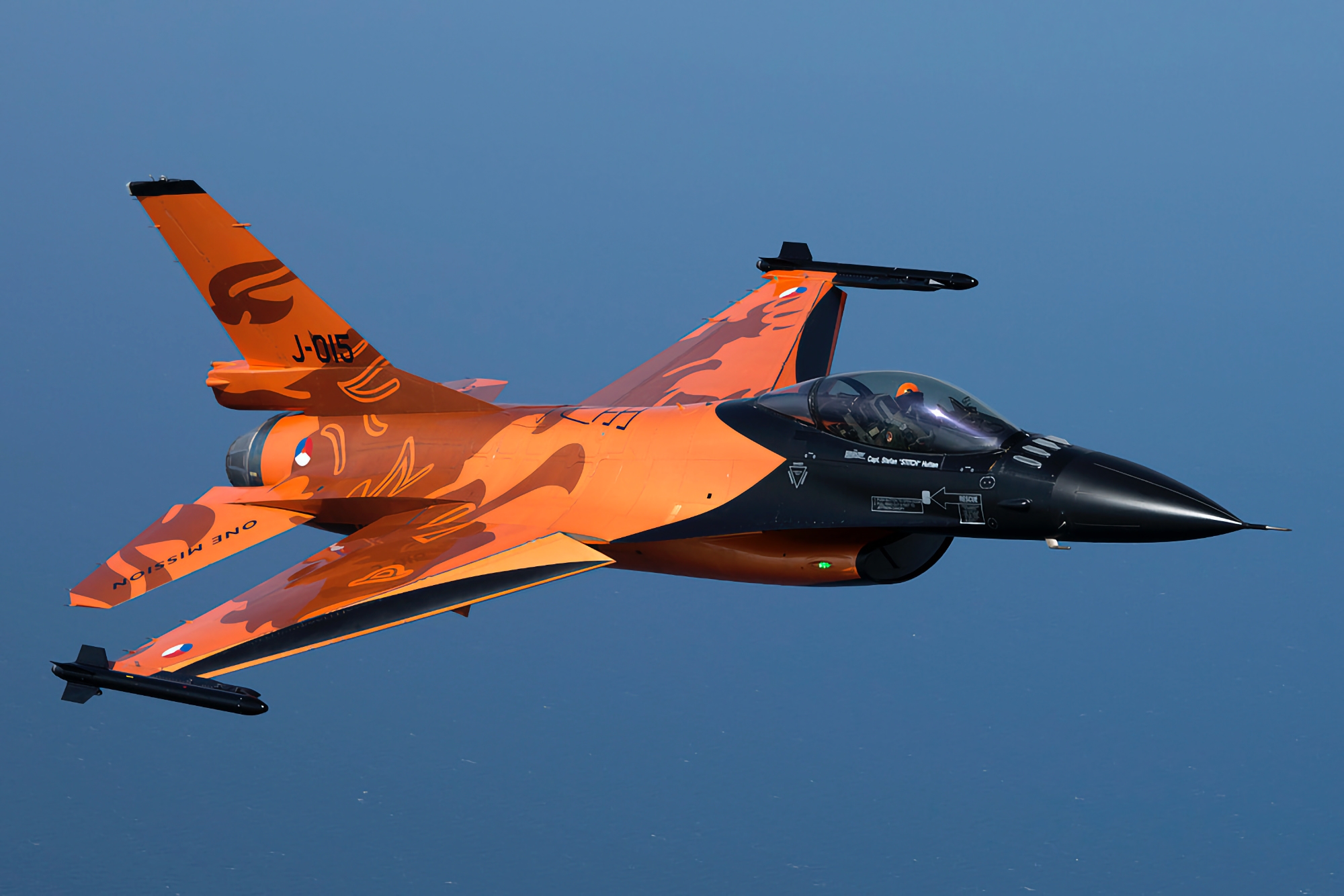 Holandia przekaże Ukrainie 24 myśliwce F-16 Fighting Falcon