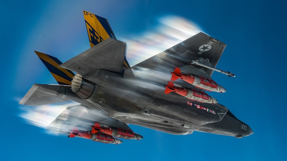 Firma Pratt & Whitney otrzymała pieniądze na wsparcie produkcji silników F135 dla 118 myśliwców piątej generacji F-35 Lightning II w ramach kontraktu o wartości 1,05 mld USD.