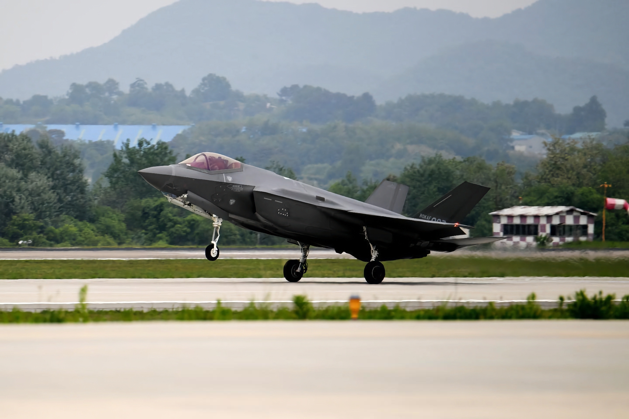 Korea Południowa postanowiła powiększyć swoją flotę myśliwców piątej generacji F-35 Lightning II