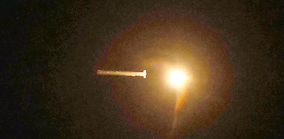 Tajwański tajny pocisk HF-2E został po raz pierwszy pokazany na zdjęciach - może on uderzyć w głąb Chin na odległość do 1500 kilometrów
