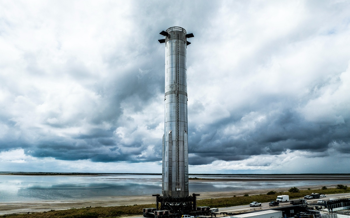 SpaceX pomyślnie przetestowało wszystkie 33 silniki Raptor rakiety nośnej Super Heavy dla systemu rakietowego Starship