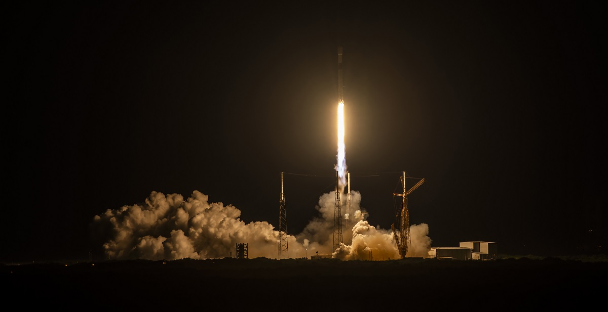 Kolejny pierwszy stopień rakiety Falcon 9 firmy SpaceX wykonał rekordowe 17 lotów kosmicznych