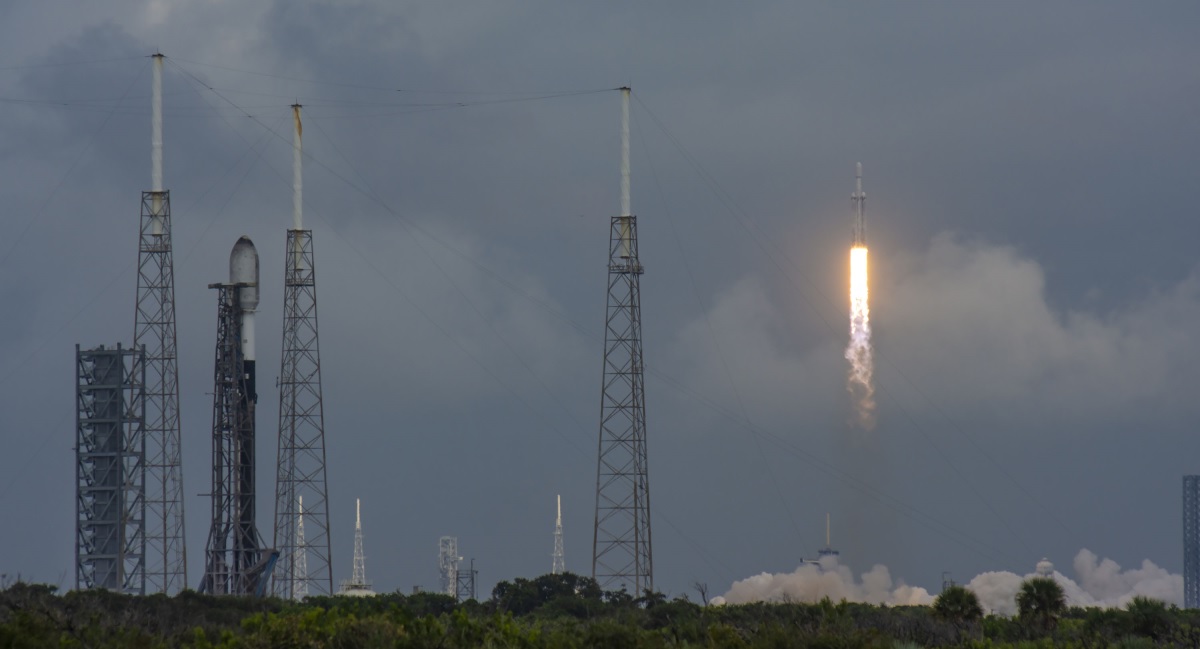SpaceX planuje wystrzelić 144 rakiety w kosmos w 2024 r., co oznacza wzrost o 136% w ciągu dwóch lat.