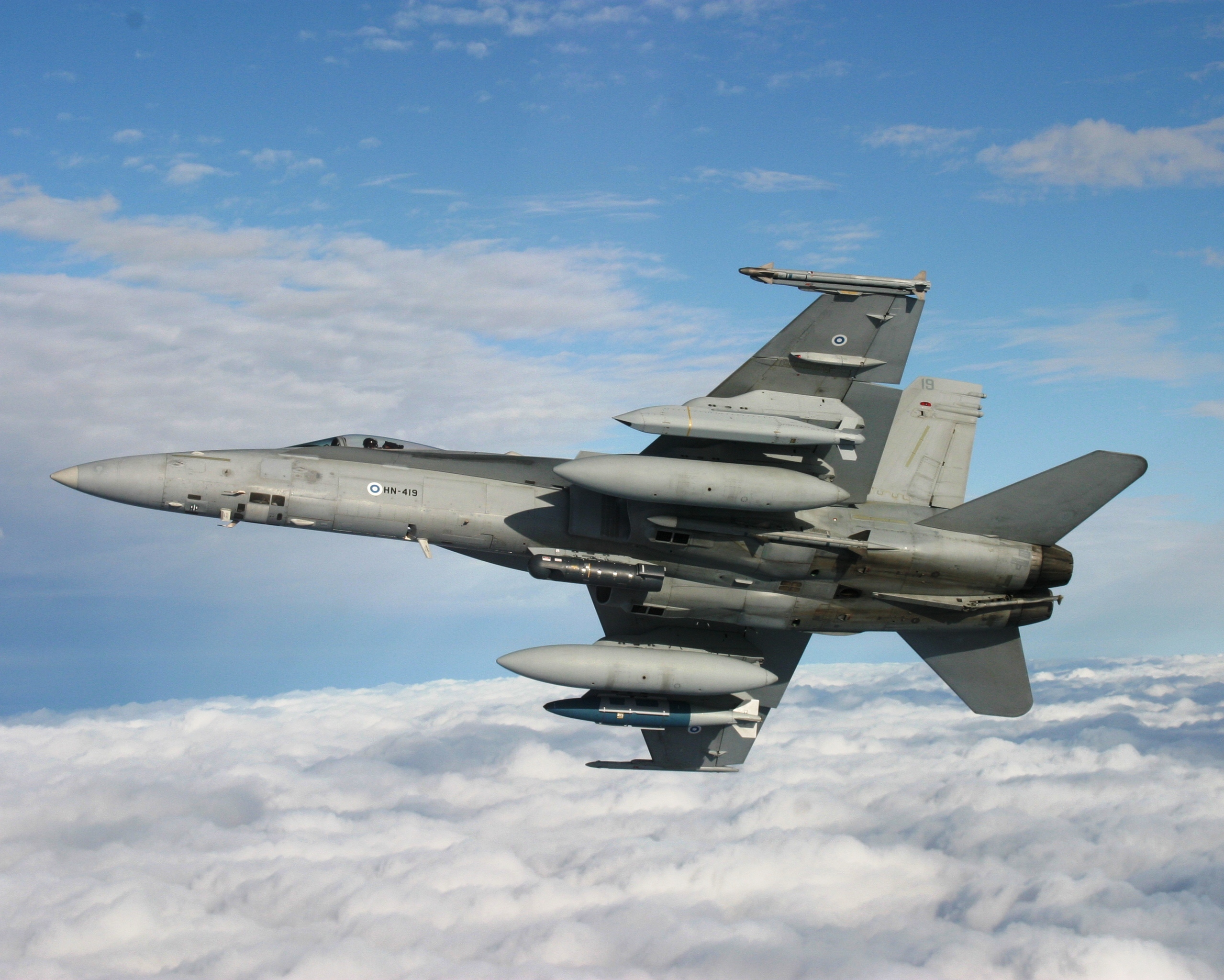 Ukraina składa wniosek do Finlandii o myśliwce F/A-18 Hornet